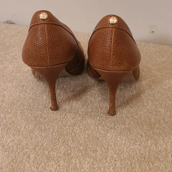 Ted Baker peep toe heels - Picture 2 of 5